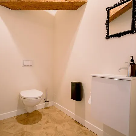 Les De La Cathedrale