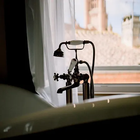 Les De La Cathedrale * Альби