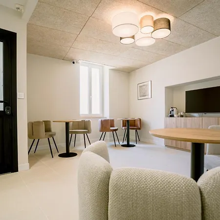 Les De La Cathedrale Апартаменты Альби