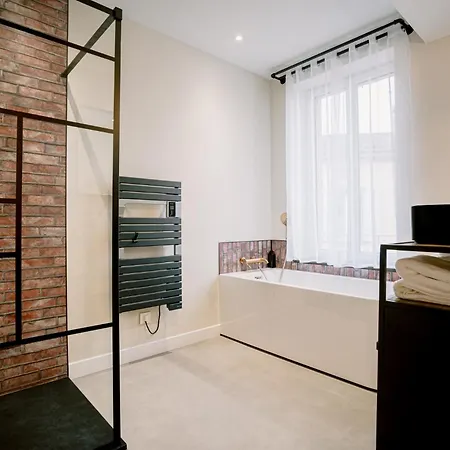 Les De La Cathedrale