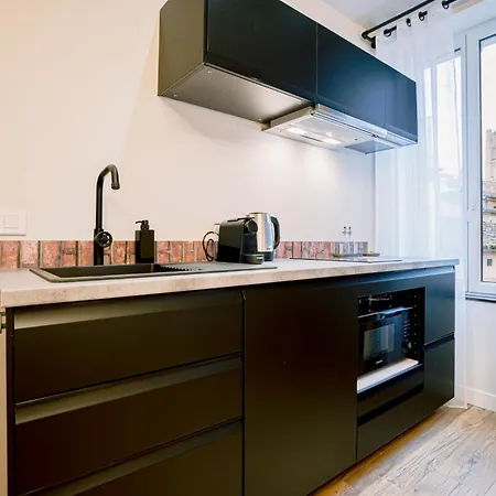 Апартаменты Les De La Cathedrale *