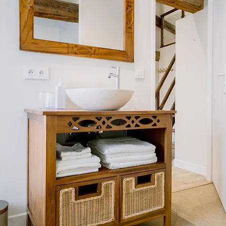 Les De La Cathedrale *